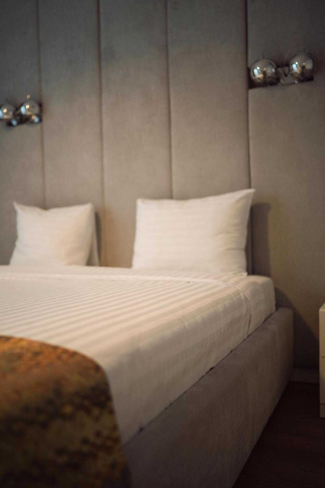 Uba Accommodation Aparthotel Cluj Napoca Bagian luar foto
